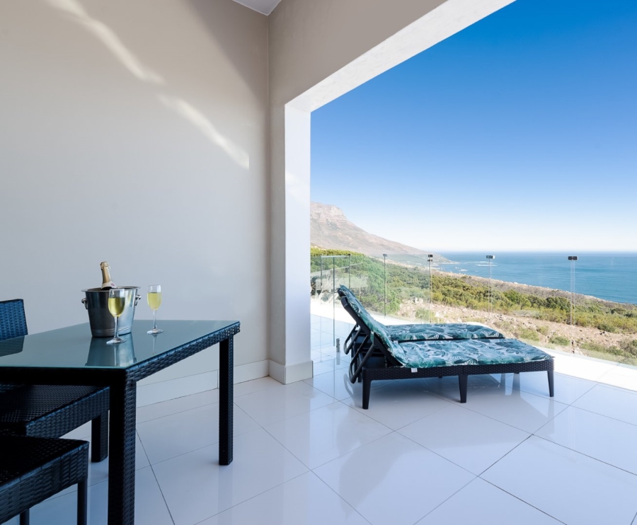 11 Bedroom Property for Sale in Camps Bay Western Cape